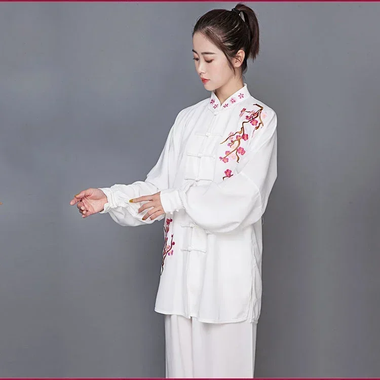 Tai Chi เสื้อผ้า Taiji Kung Fu เครื่องแบบ Unisex เย็บปักถักร้อย Elegant ศิลปะการต่อสู้สวมใส่ประสิทธิภาพการแข่งขันชุดสามชิ้น