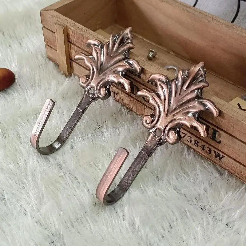 Vintage Bronze Wall Hooks Carved: Leaf Design Sturdy Metal Coats Towels Bags Entryway