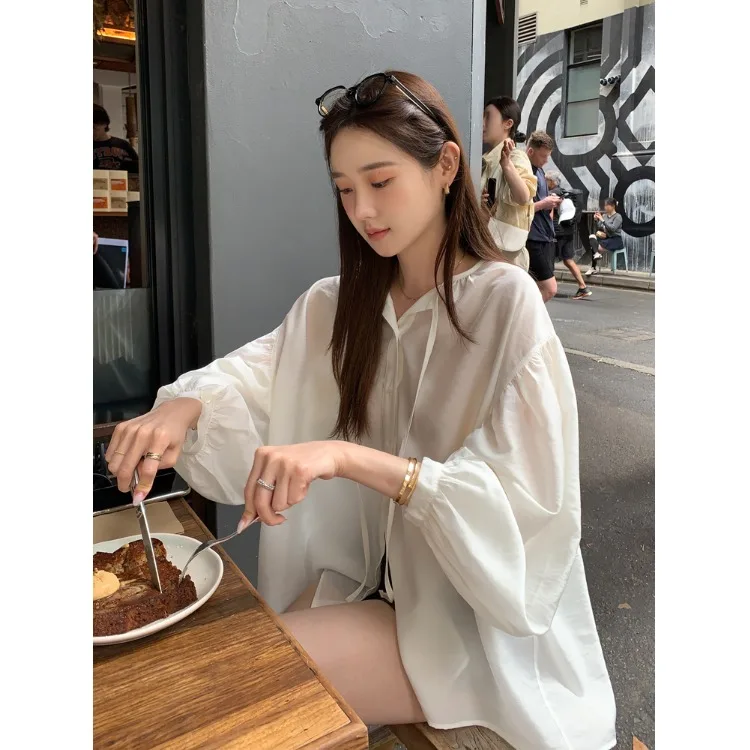 

Тонкая шелковая свободная рубашка с защитой от солнца в корейском стиле для женщин: модный топ на весну, лето, осень