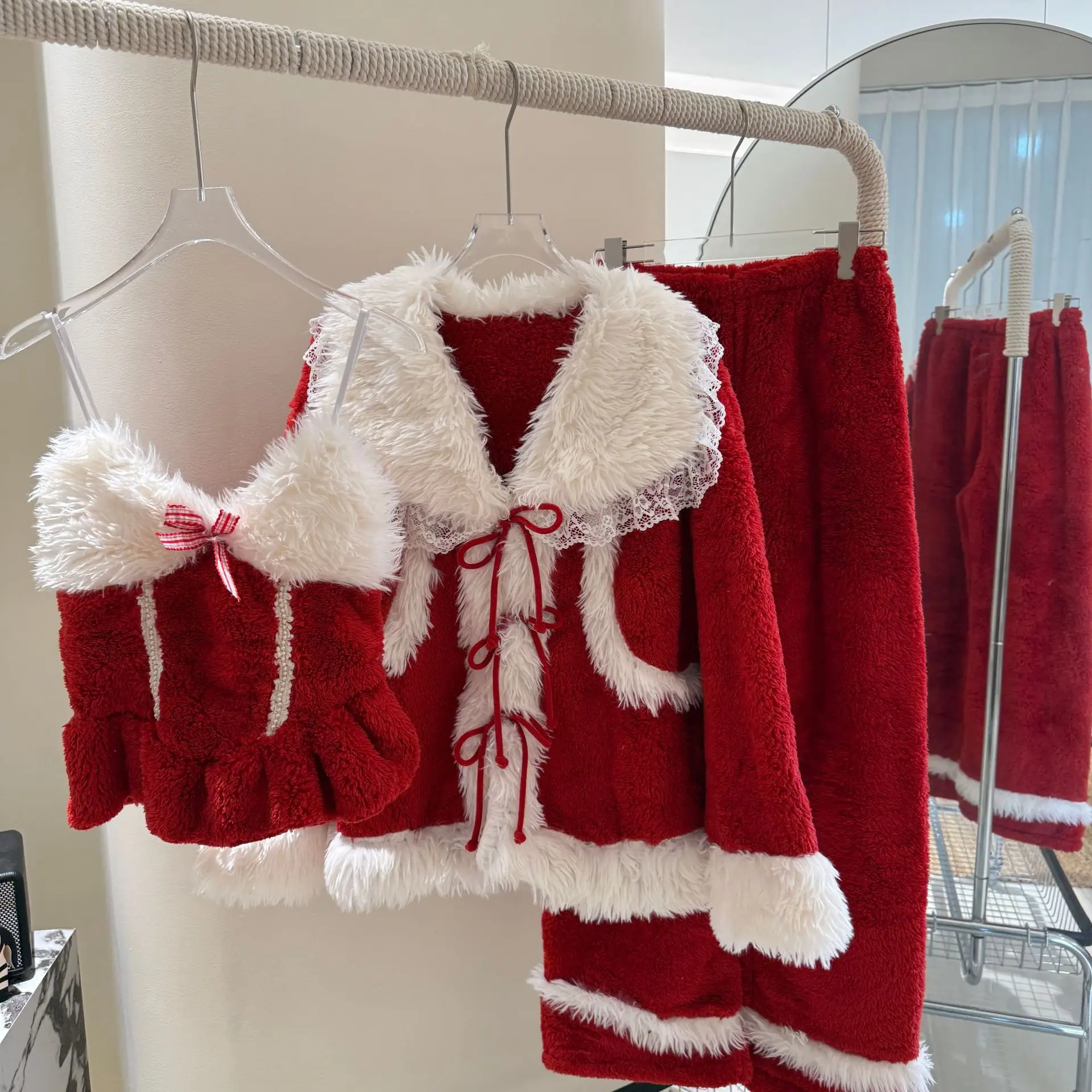 

Женский фланелевой пижамный комплект из 3 предметов, сексуальная рубашка с кружевной отделкой, брючные костюмы на бретельках, повседневная домашняя одежда, одежда для дома