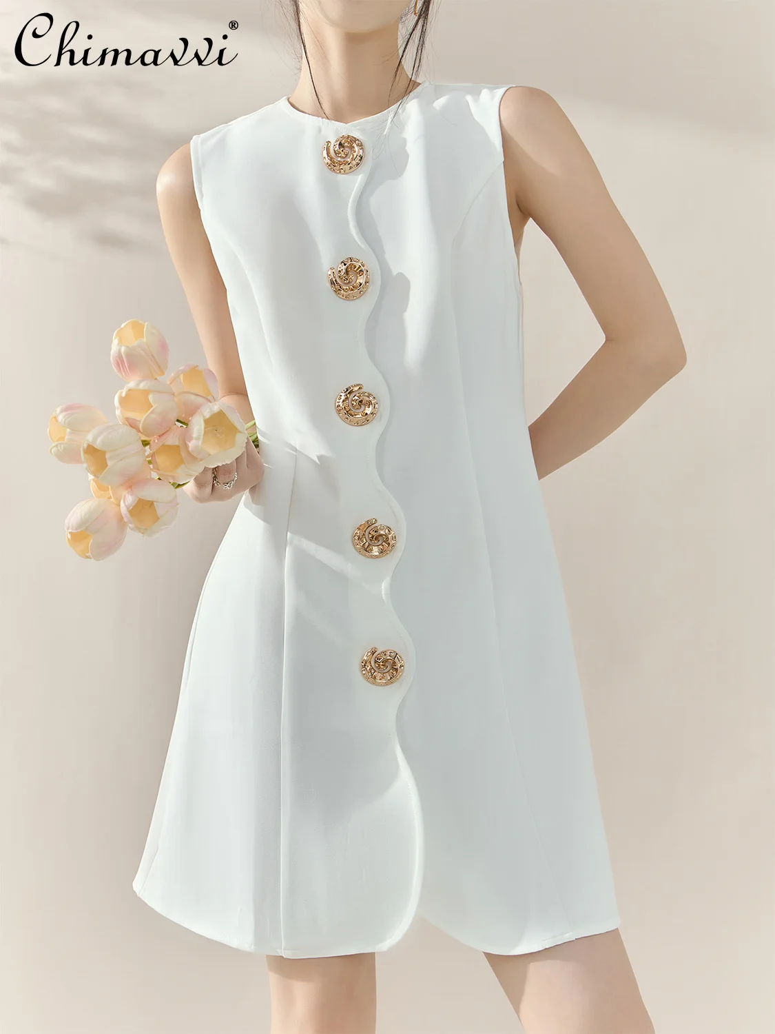 

French Elegant Temperament Commuter White Dress Round Neck Sleeveless Metal Buckle Single Breasted Slim Short Dress Women Summer