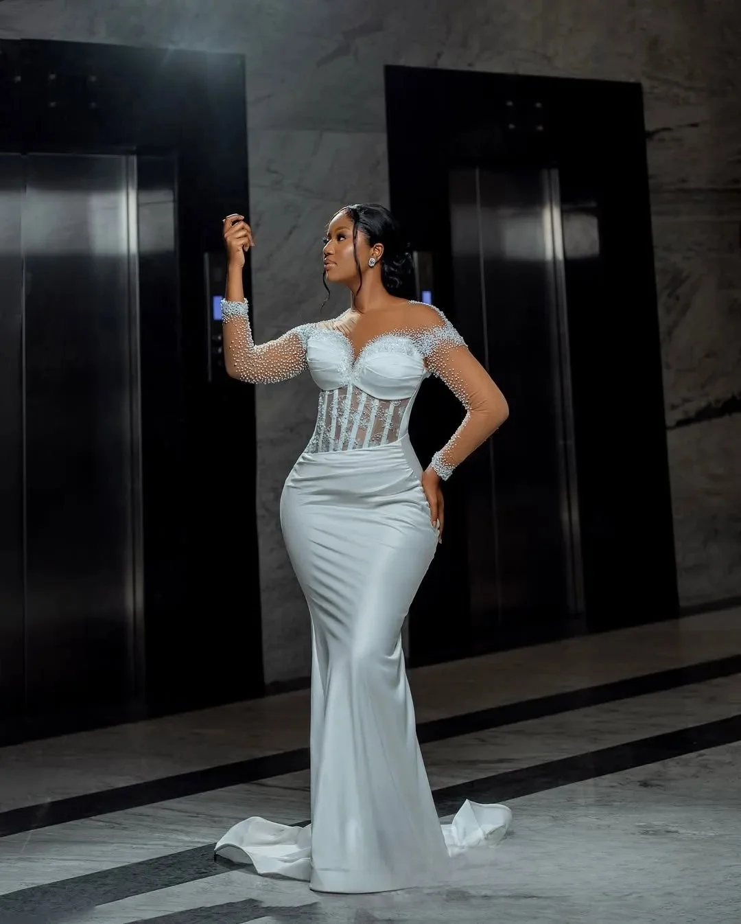 Customized African Wedding Dress Bridal Gowns For Bride Mermaid Sheer Neck Illusion Beaded Lace Pearls Ruffles Appliqued Lace