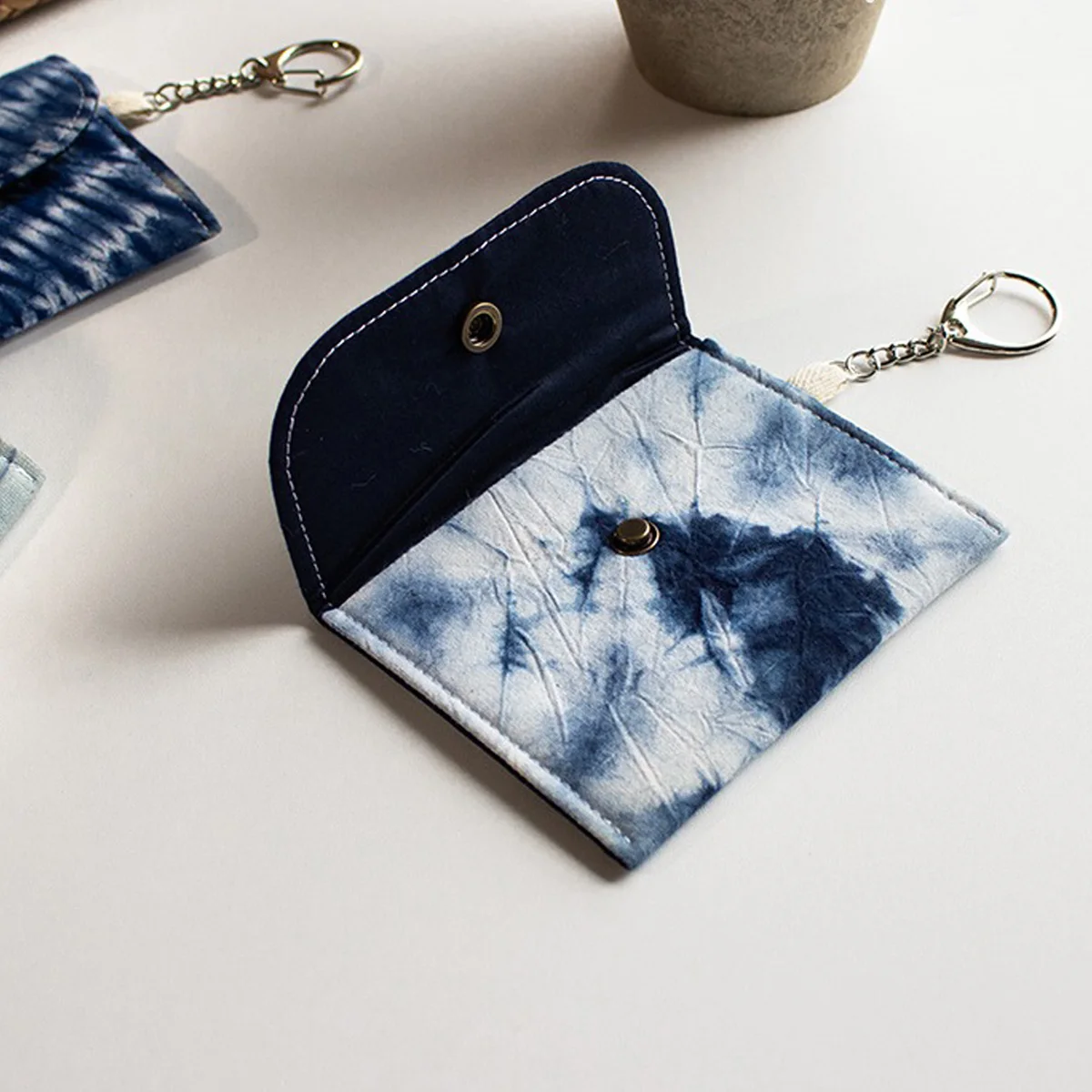 Handmade blue plant stained small bag decoration creative card bag coin purse