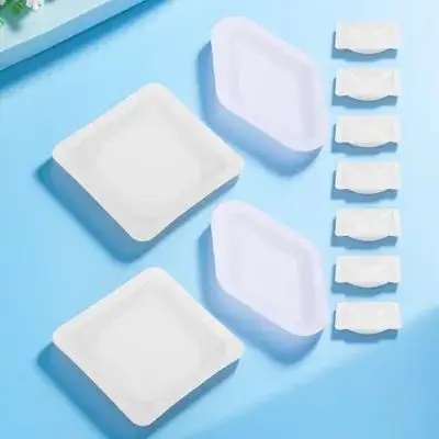

100Pcs Plastic Weighing Powder Dishes Laboratory Weighing Boats Trays Portable Small Lightweight Weigh Boats Plastic