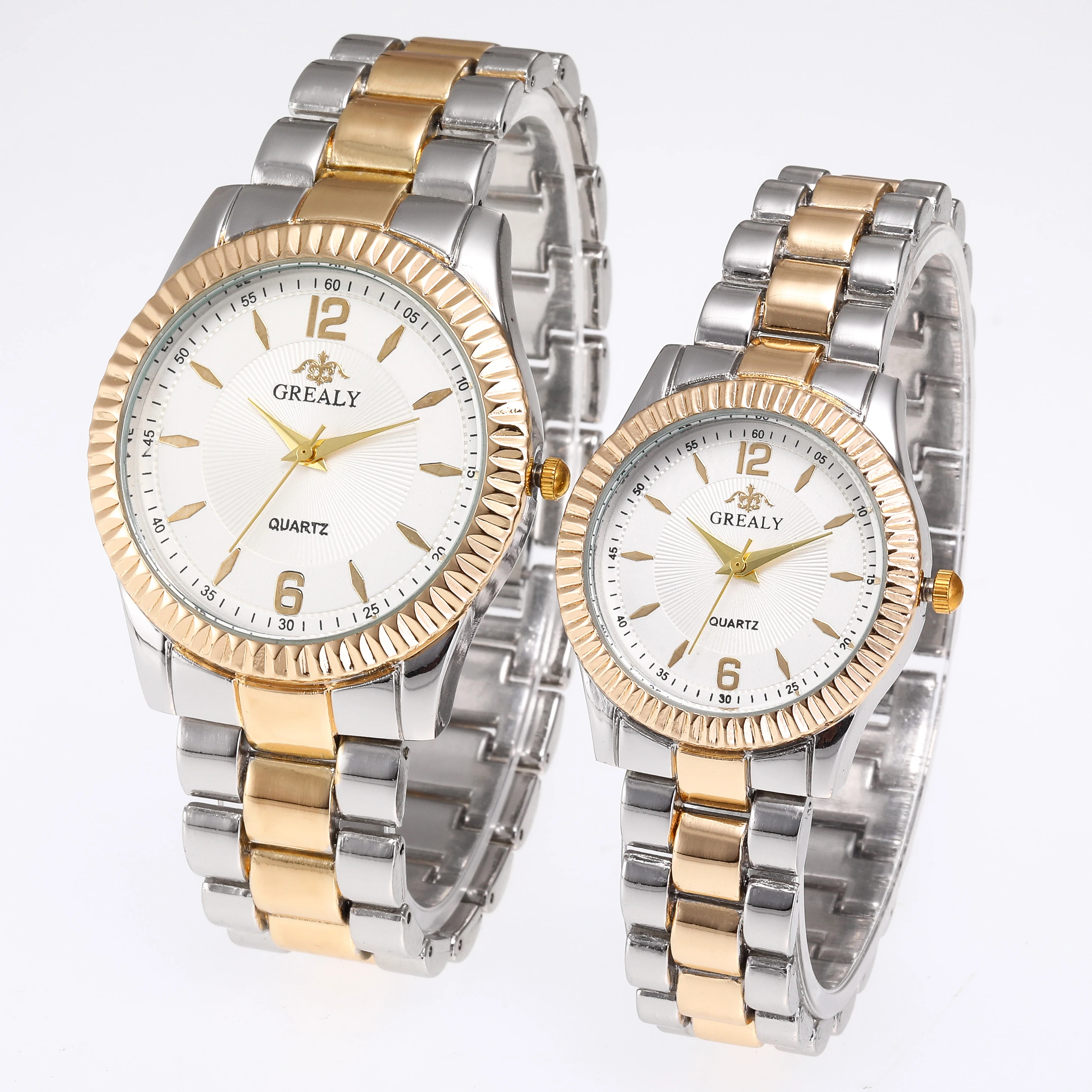 

Casual Men's Suit Gold Steel Band Watch Women's Simple Versatile Digital Scale Quartz Couple Watch