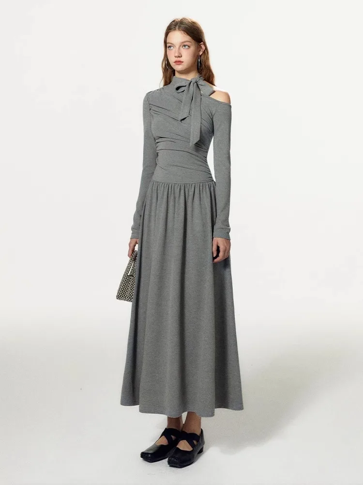 Grey Off Shoulder Pleated Dress For Women In Autumn And Winter, With A Unique Sense Of Luxury And A Slim Fit A-Line Dress