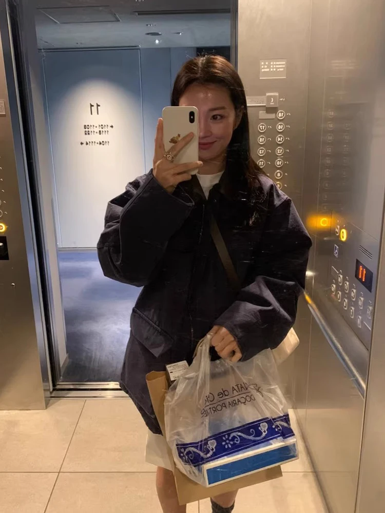 Retro Chic PU Leather Work Jaet Women's Long Sve Collar Multi-ket Outerwear Color Blo Design Age-Defng Utili Coat