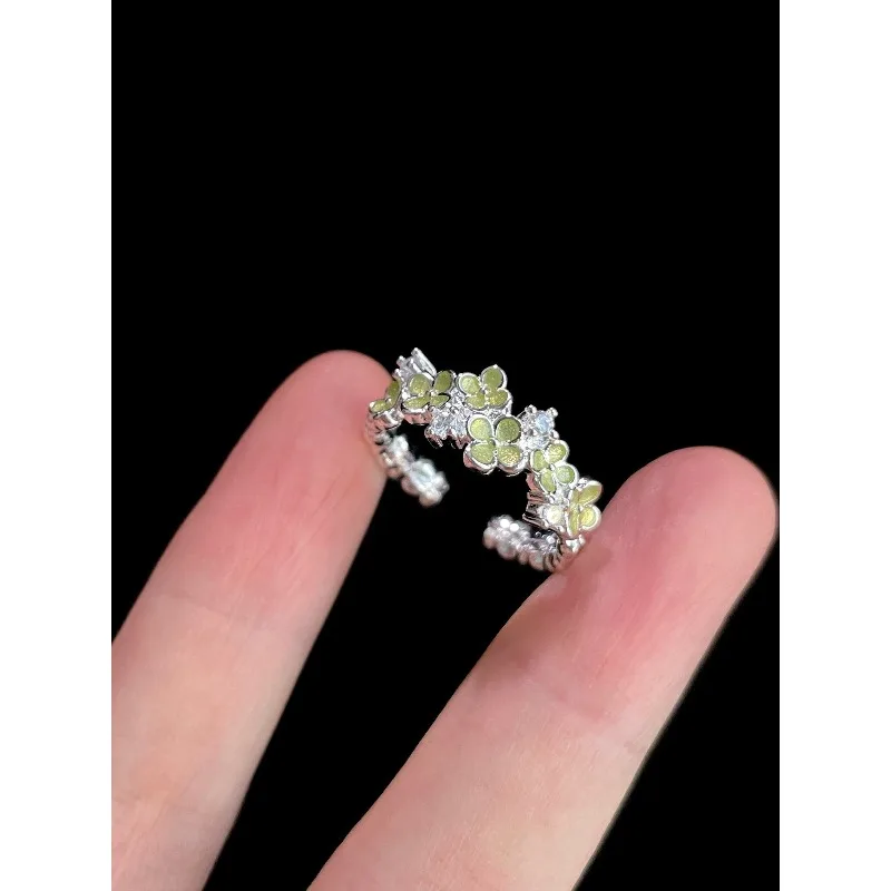 

The Garden Style Does Not Clash. Antique French, Medieval Diamond, Wisteria Flower Ring, Niche Design