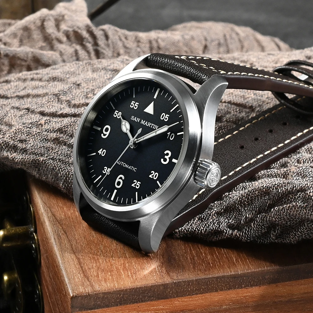 San Martin Herren-Pilotenuhr, 37 mm, Miyota 8215, modischer, schlichter Stil, militärische automatische mechanische Uhren, 100 m wasserdicht, BGW-9
