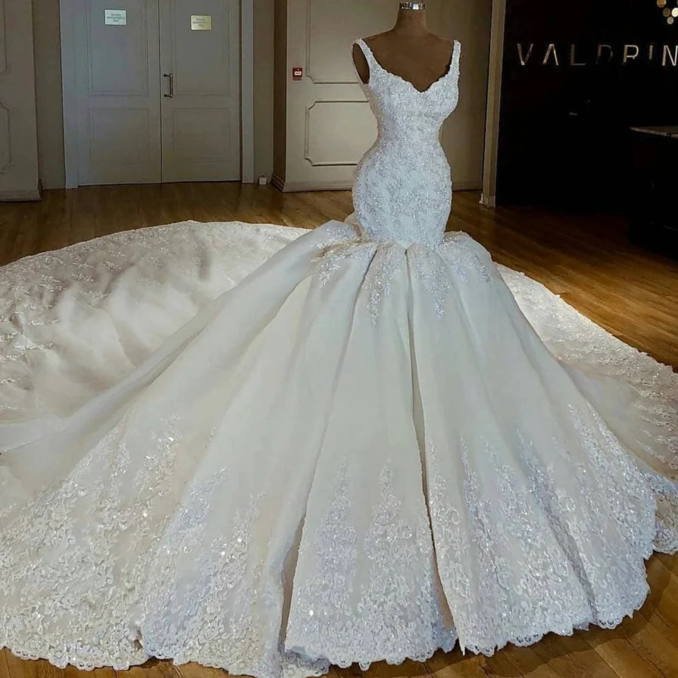 Vestido de novia blanco sin mangas con apliques de lentejuelas y tirantes finos personalizado 2024 vestido de novia de cola de barrido hasta el suelo de sirena