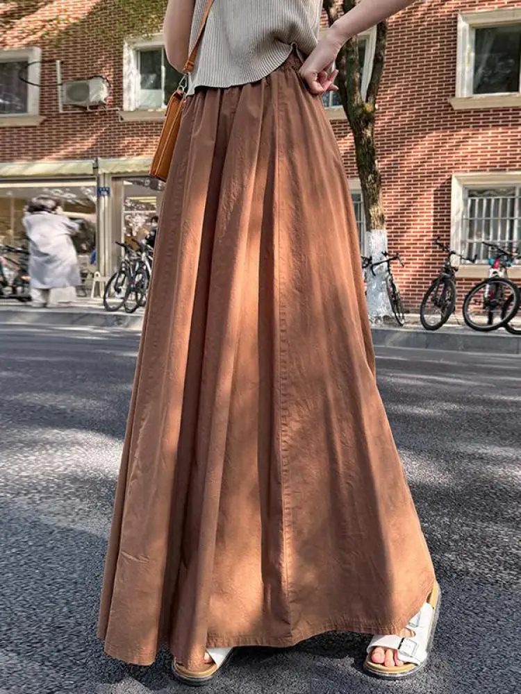 French Fashion Brown High Waist Vacation Pleated Half Skirt Popular Spring Summer Women Black White Elegant Oversized Long Skirt