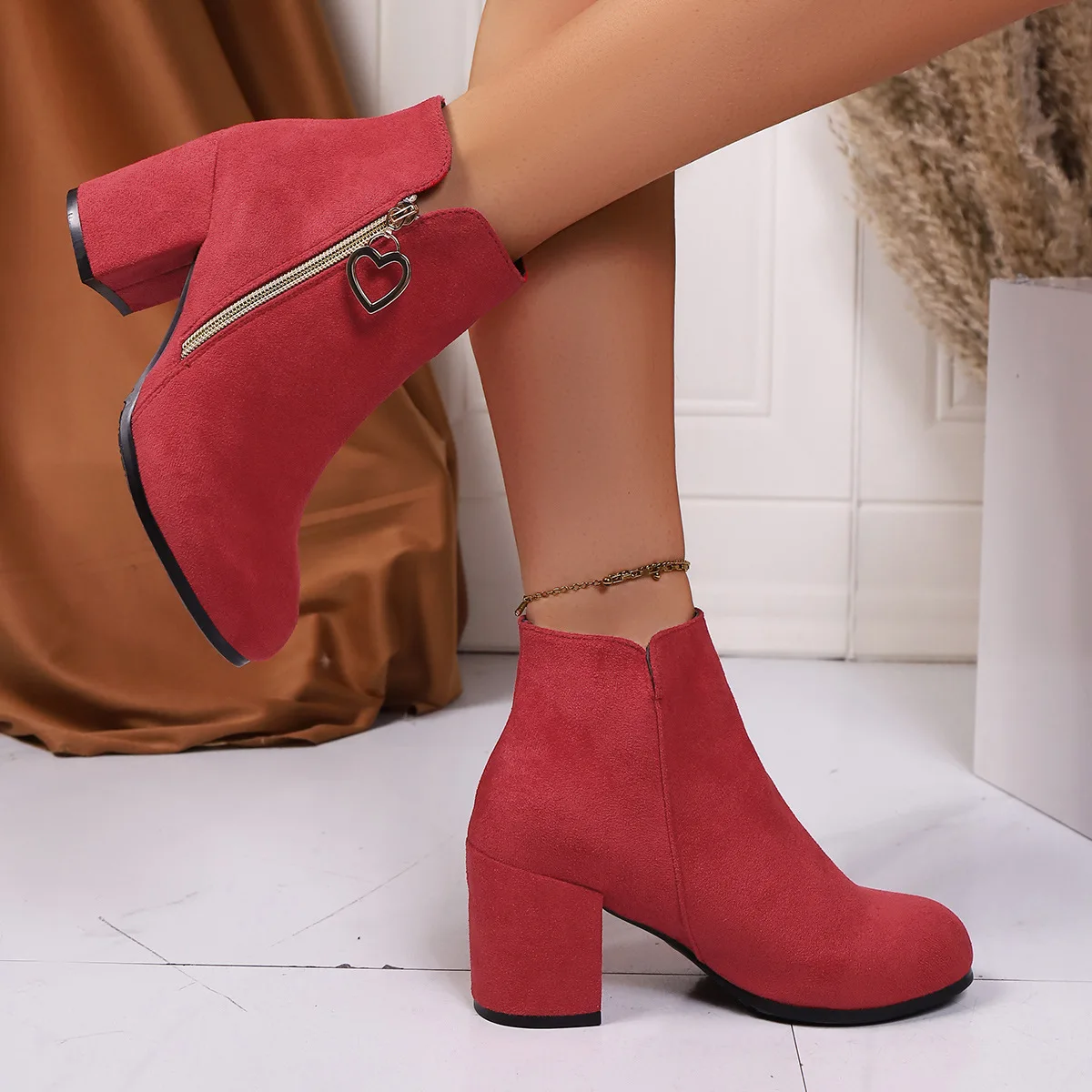 Retro Autumn Winter Women\'s Boot Vintage Block Heel Ankle Boots Zipper High Heels Women Shoes Big Sizes Suede Botines Mujer