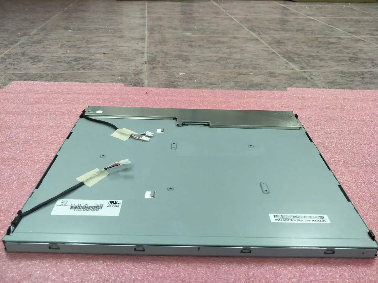 Schermo LCD originale da 17 pollici M170E5-L09