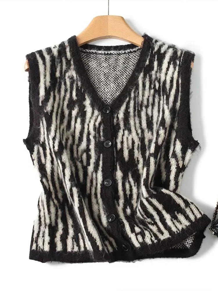 Gilet tricoté à col en v pour femmes, nouveau style européen, mode assortie avec tout, tempérament, motif zèbre superposé