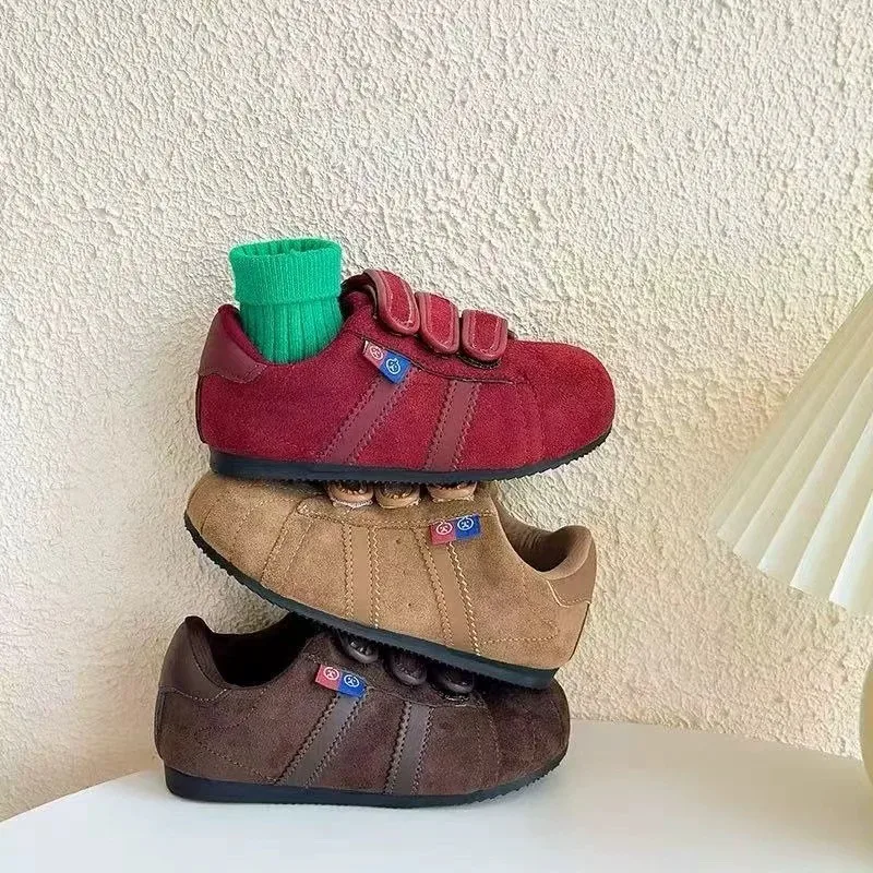 

2025 г., новая зимняя детская обувь, школьная повседневная обувь, простые детские модные туфли в стиле ретро на плоской подошве, однотонные