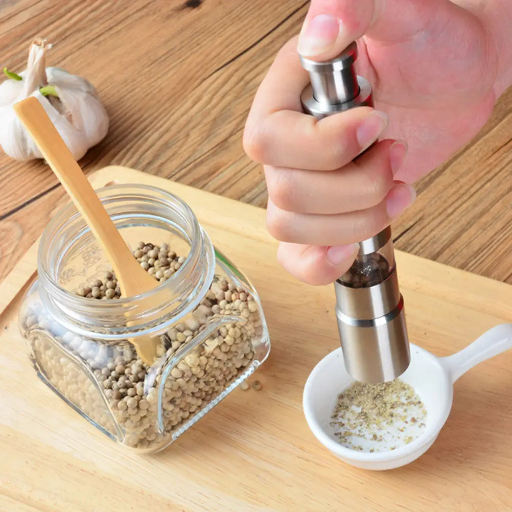 Pepper Grinder Manual Hand-operated Grinders Adjustable Mill Metal Manually Press The Handle Crank for Kitchen