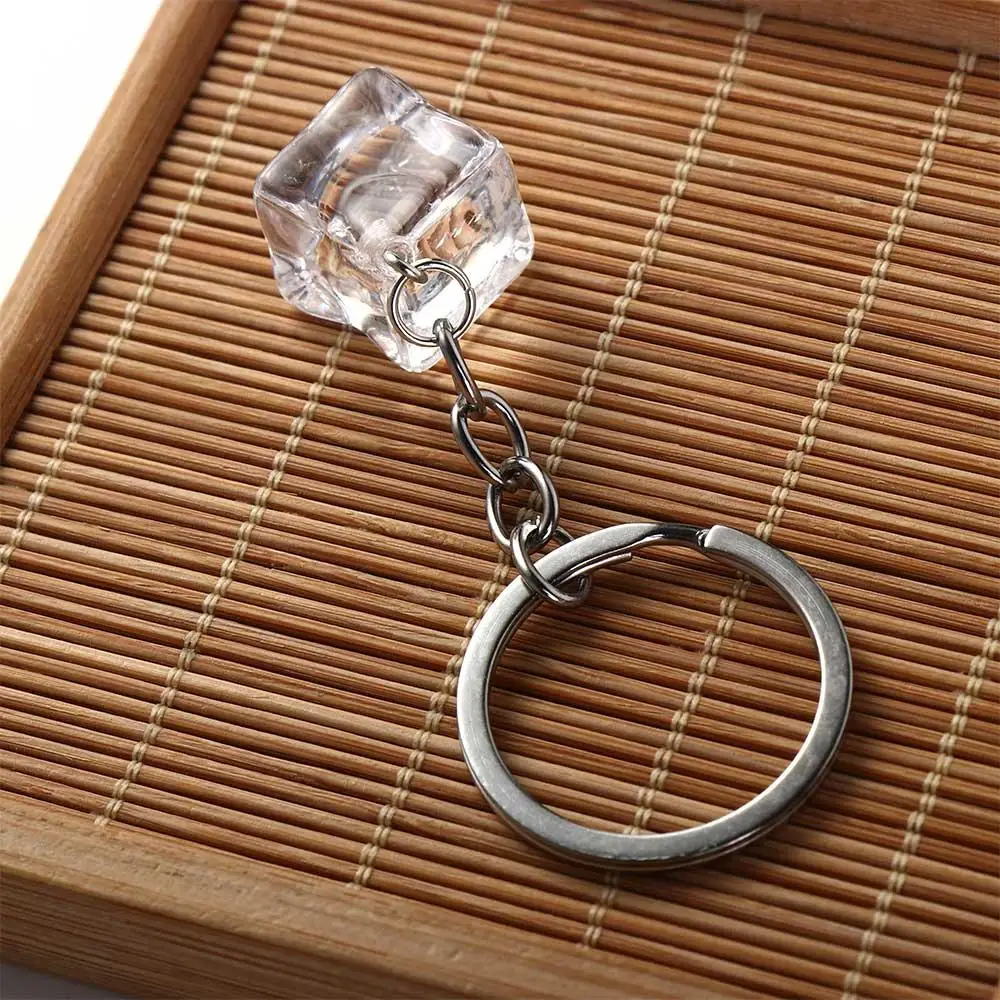 3D Ice Cube Ice Cube Acrylic Pendant Simulation Ice Cubes Stereoscopic 3D Geometric Ice Keychain Transparent Acrylic Pendant