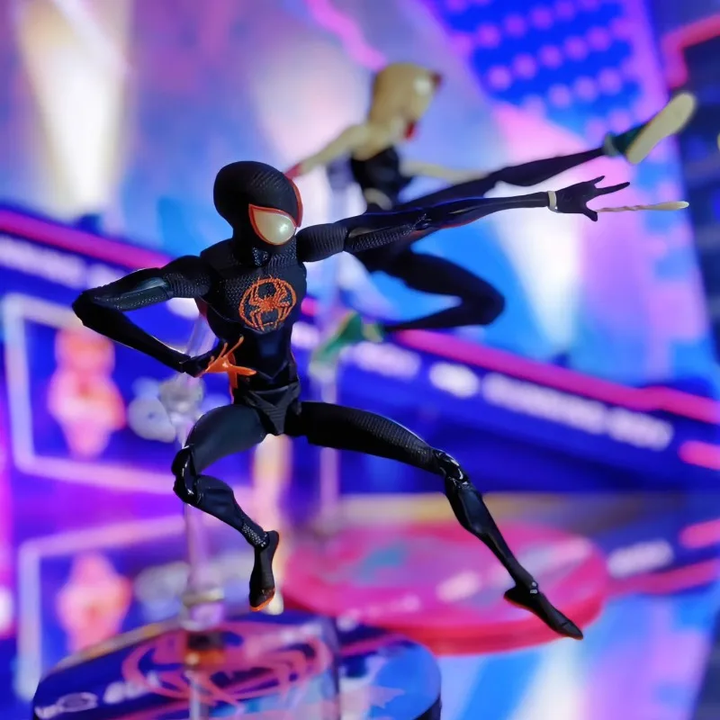 Spider-Man Miles Grunpak, a multi-dimensional parallel universe action figure model - view 4