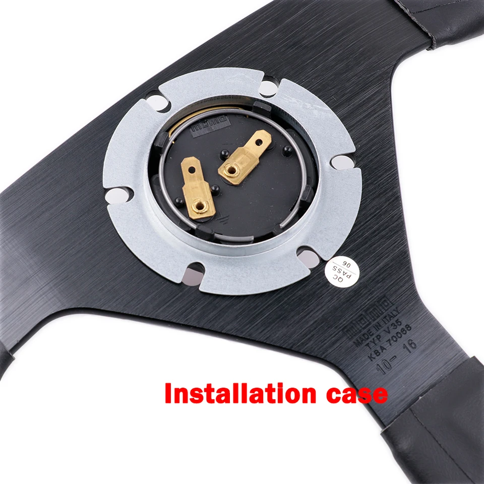 70mm PCD ホーンボタンリテーナーリング MOMO NRG OMP SPARCO TAKATA