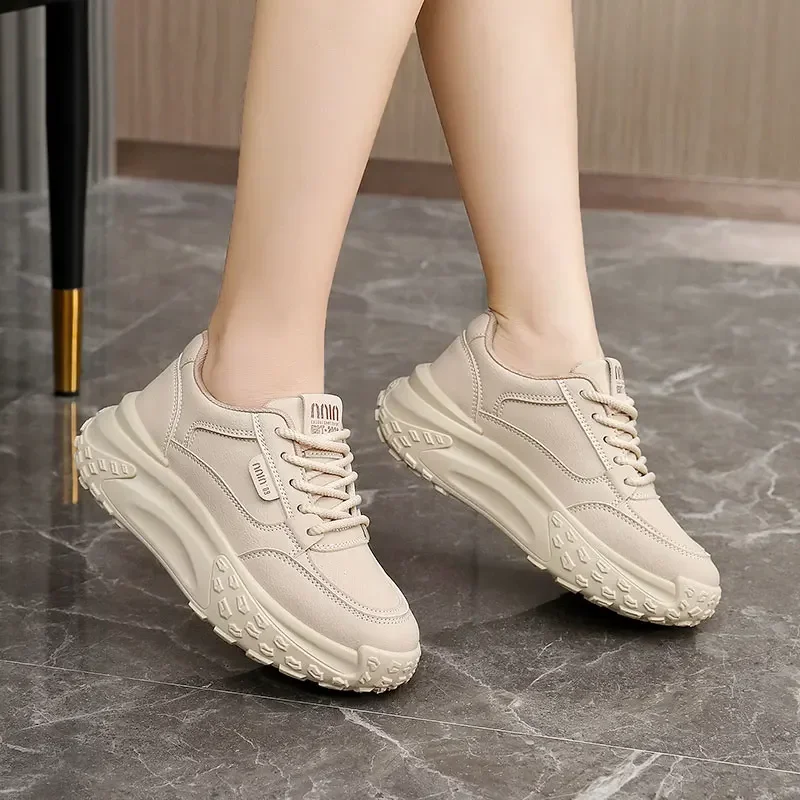 Height Increasing Women Golf Sport Sneakers Thick Bottom Female Outdoor Golf Training Sneakers Autumn Winter Golfer Shoes