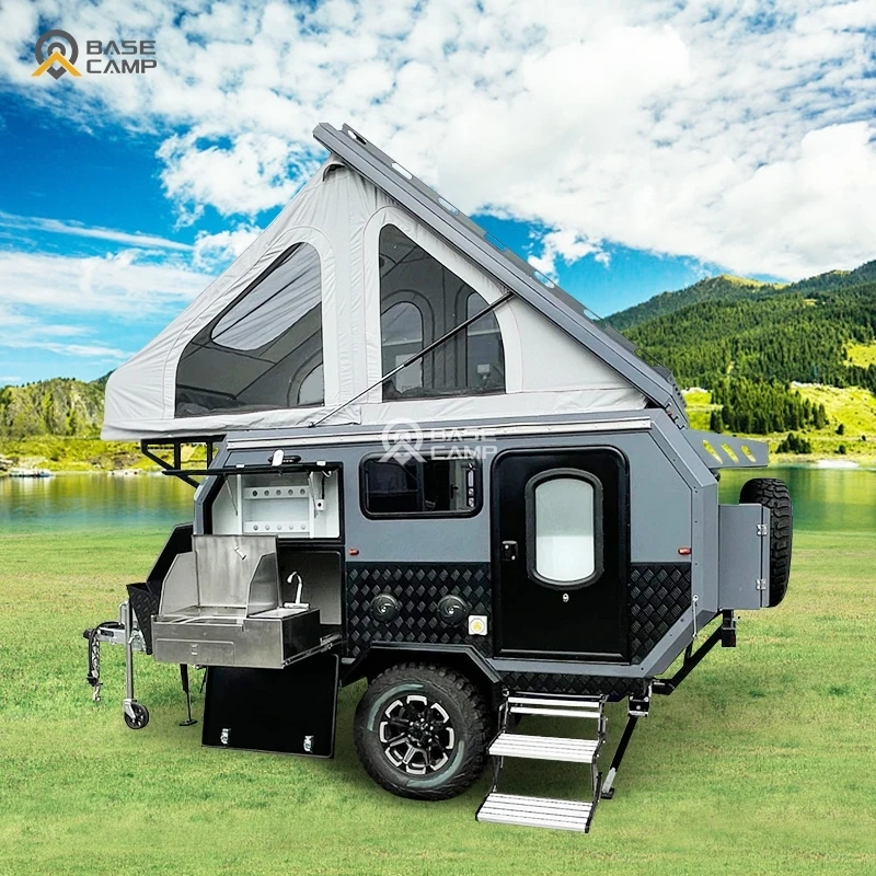 Großhandel Offroad-Wohnwagen mit Dachzelt, Gepolsterten Stufen und Leiter, Campinganhänger