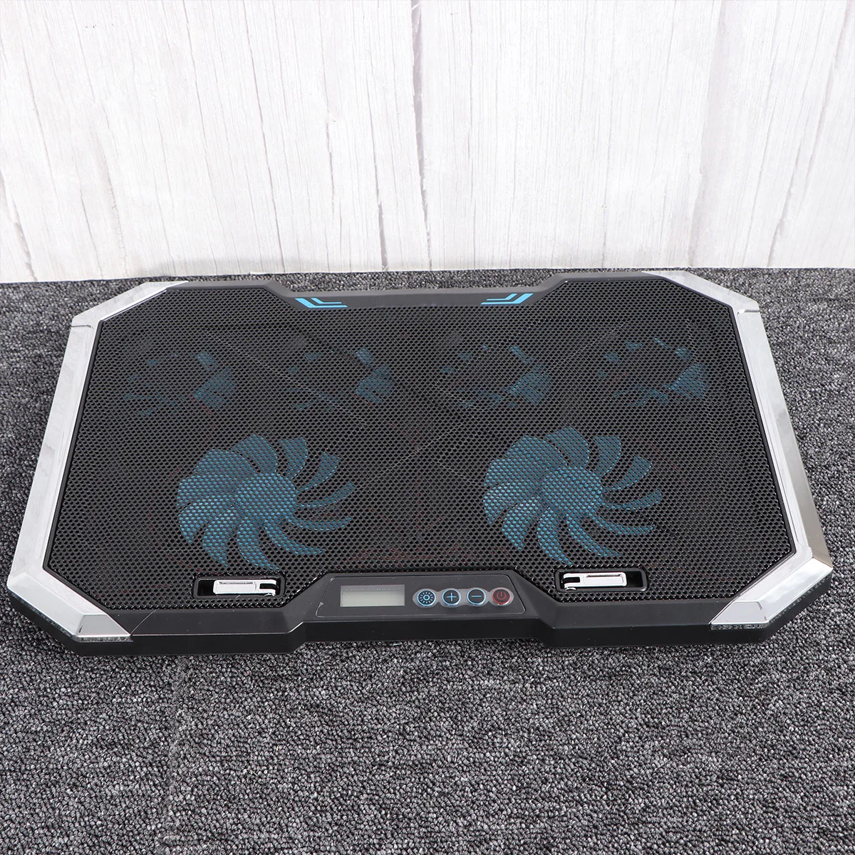 

Охлаждающая подставка для ноутбука, бесшумная RGB-подставка, регулируемая 7 высотов, USB-кулер, вентилятор с двумя портами USB, 6 вентиляторов, бесшумный кулер для ноутбука 18 дюймов