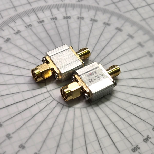 series matching resistor for high-speed circuit debugging suppressing signal overshoot balancing system impedance SMA interface