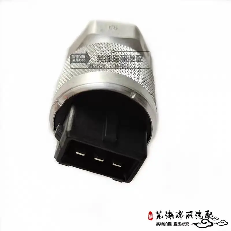 Auto parts Suitable for Chery Rely X5 / Rely H3 / H5 Speedometer Sensor / Odometer Sensor