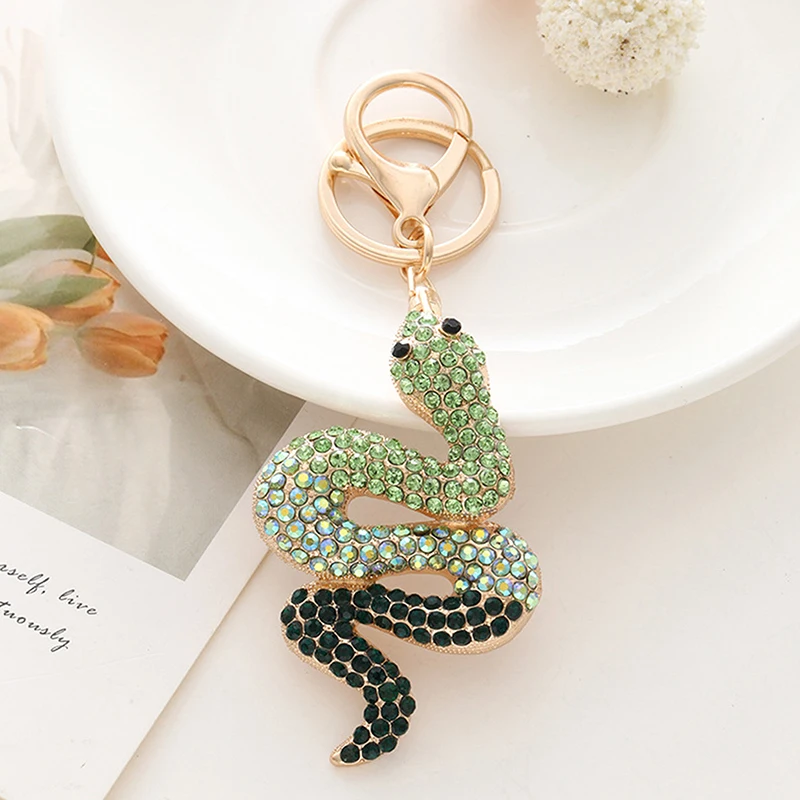 1PC Metal Rhinestone Gradient Snake Bag Charms Car Souvenirs Keychain Jewelry Snake Pendant Key Ring For Women