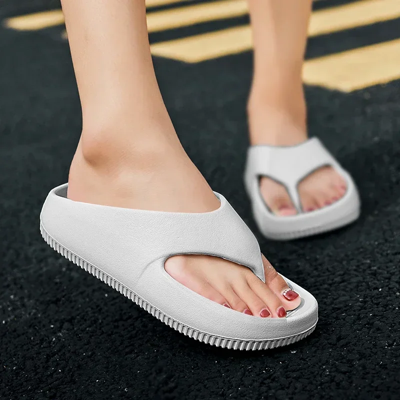 

Mens Platform Flip Flops Summer Soft Sole EVA Slippers for Women Outdoor Casual Beach Shoes Home Non-slip Bathroom Couple Shoes