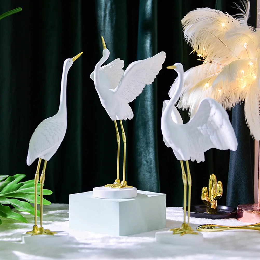 

Animal Crane Ornament Outdoor Ornaments Birds Statue for Windows Synthetic Resin Bay Cranes Crafts
