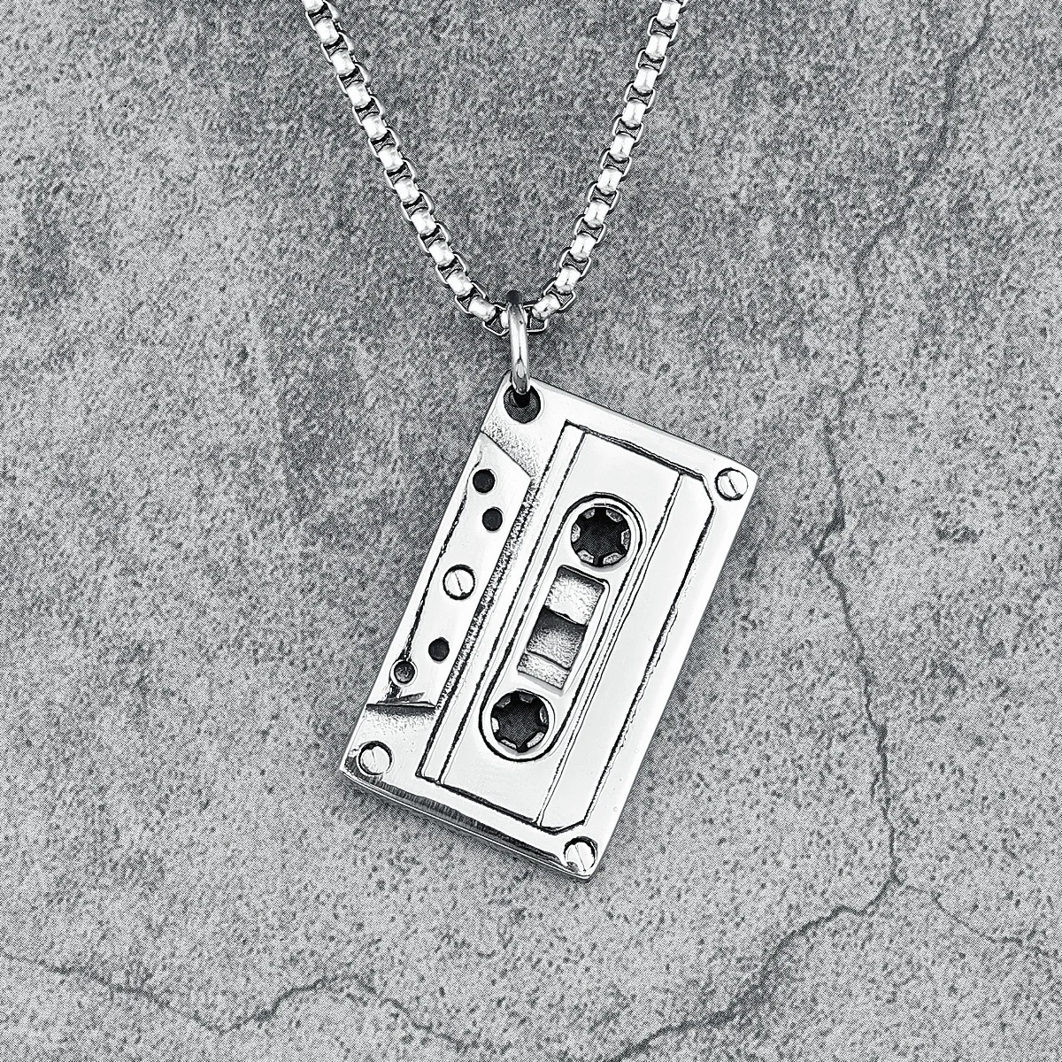 Retro Cassette Tape Necklace Stainless Steel Men Pendant Chain Vintage Hip Hop Rap Luxury Music Party for Friend Jewelry Gift