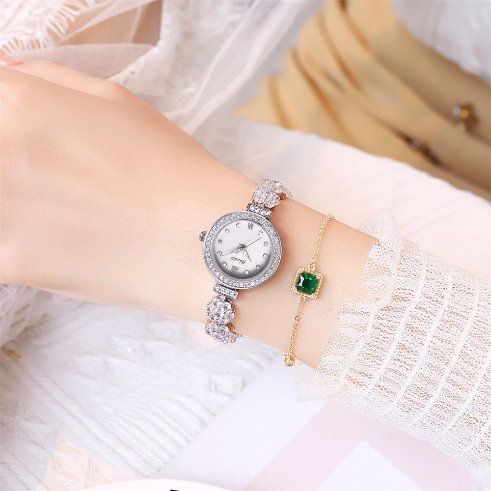 Personalized temperament round diamond silver four flower jade round diamond pearl rosegold strap luminous women quartz watch