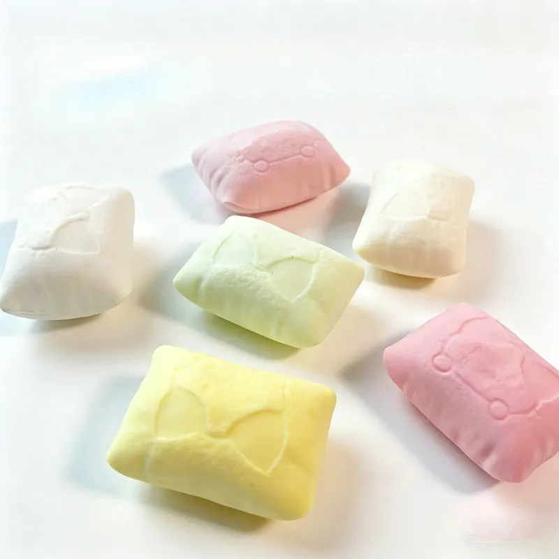 

[1 blind box, random style and colour] Super wet and soft kitten puppy pet small pillow slow rebound pinching music, Perfect for fingertip stress relief, venting, relaxing, giving as holiday gifts, toy filming vlog
