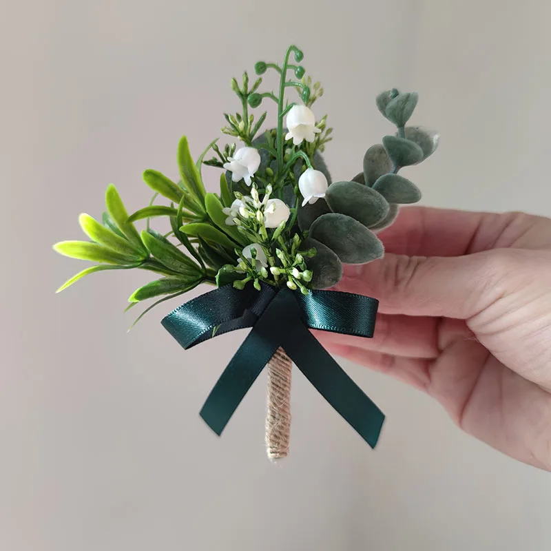 الأخضر الزفاف Boutonniere الرجال الاكسسوارات قرية الغابات العروس الجدول الديكور الاصطناعي الزهور ثقب المعصم الصدار دبابيس