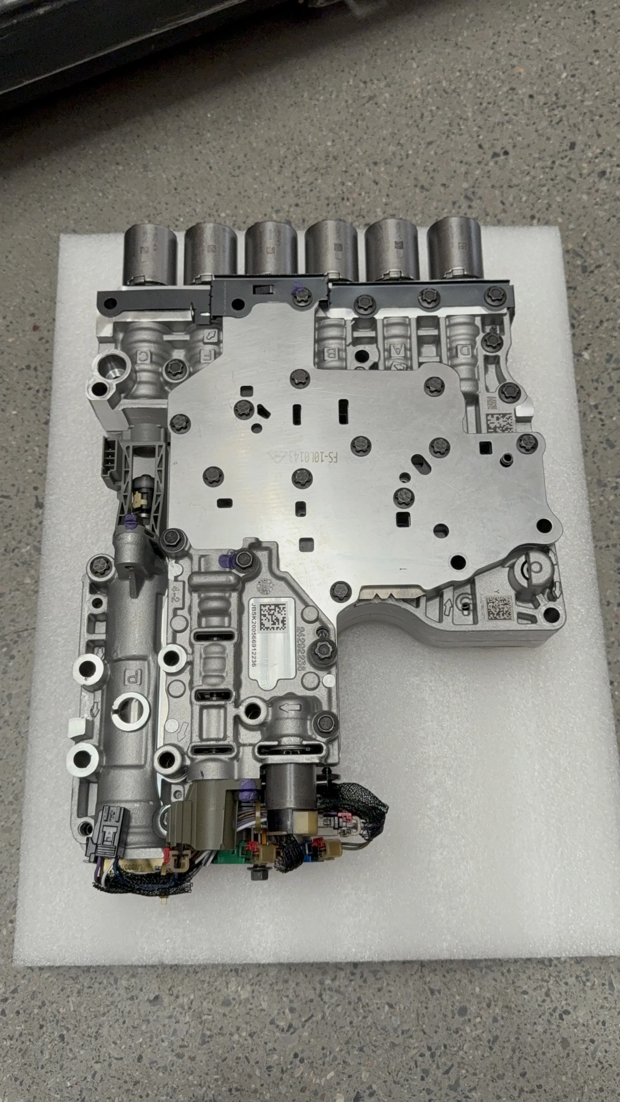 Remanufactured 10R60 Transmission Manifold Panel Valve Body for Lincoln Raptor F150 Explorer (DQ200 Model OEM