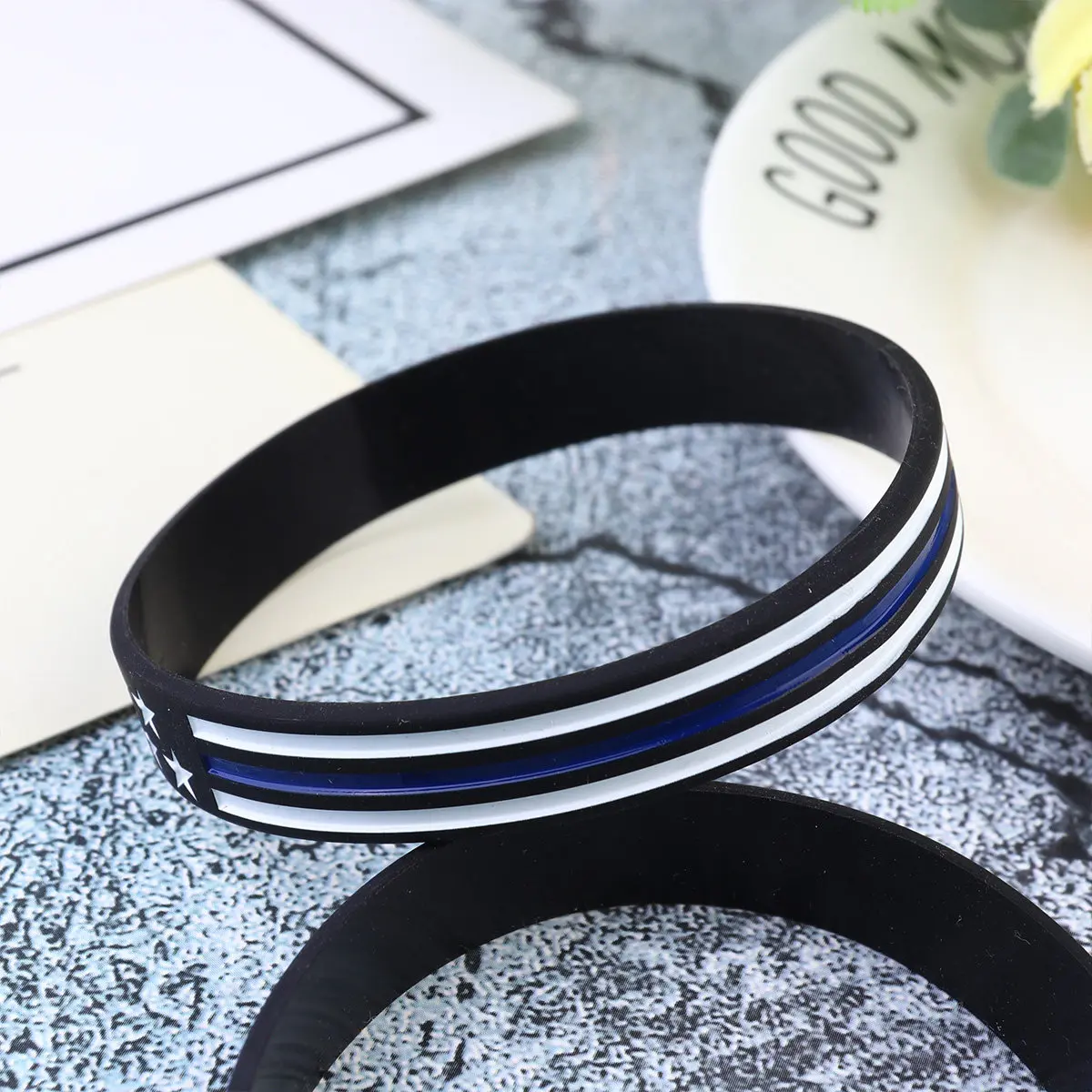 

2Pcs American Independence Day Flag Wristband Stylish Unisex Bracelet Outgoing Shopping Prom Costume Accessory Blue