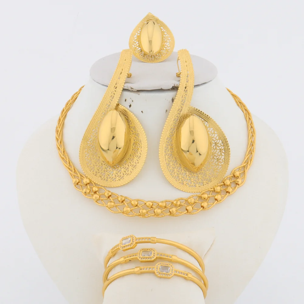 2025 New Style Gold Color Elegant Shining Special Design Jewelry Set For Women Necklace Bracelet Ring Earrings 4Pcs Set