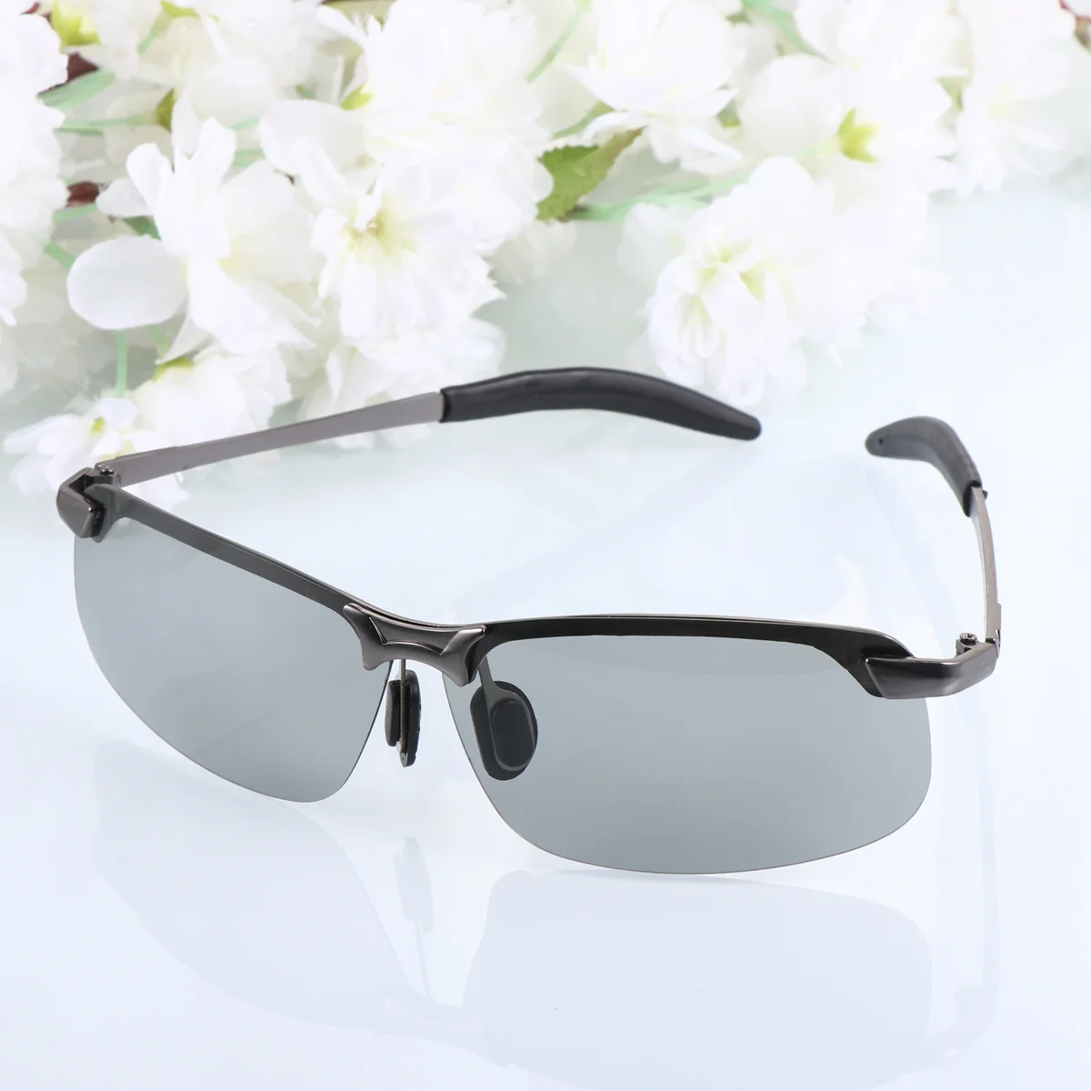 نظارات شمسية مستقطبة للقيادة الليلية، عدسات متغيرة الألوان، إطار من الفولاذ المقاوم للصدأ، وسادة أنف مريحة مضادة للوهج لركوب الدراجات