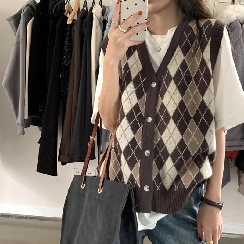 Leisure Fashion Classic Tender Chic Female Argyle Sweater Vest Women Vintage Preppy Style Student Korean Stylish Knitwear Simple