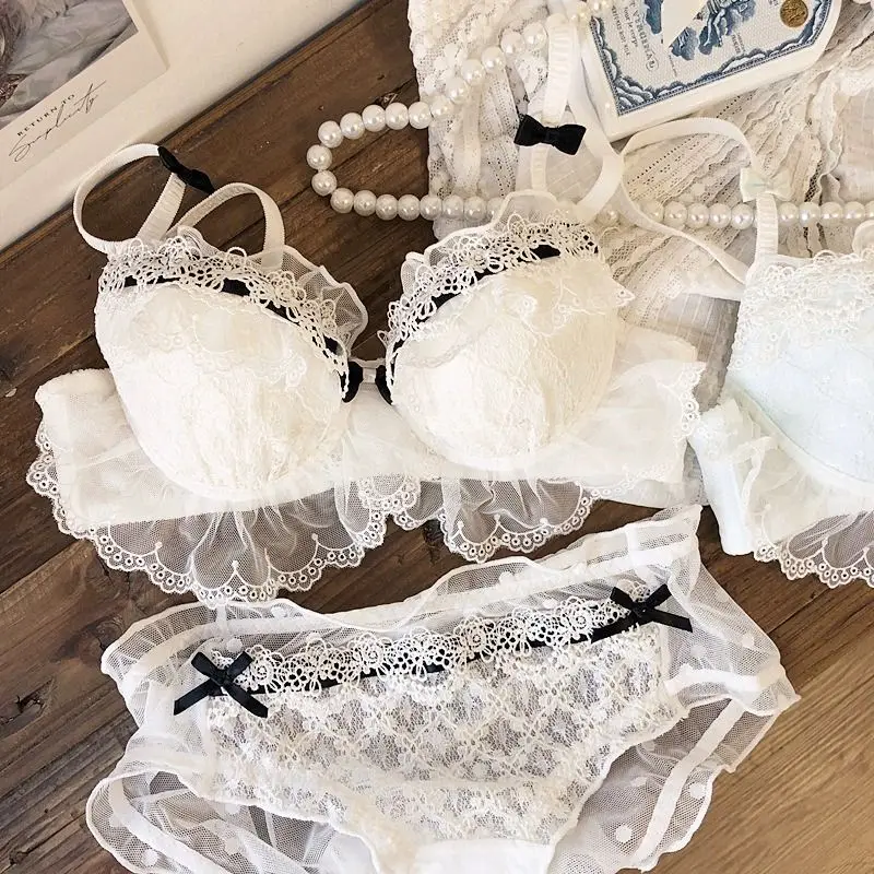 

Новое сексуальное кружевное нижнее белье для девочек без косточек, маленькая грудь, непровисающий комплект с бюстгальтером Pure Desire, лето 2023 г.