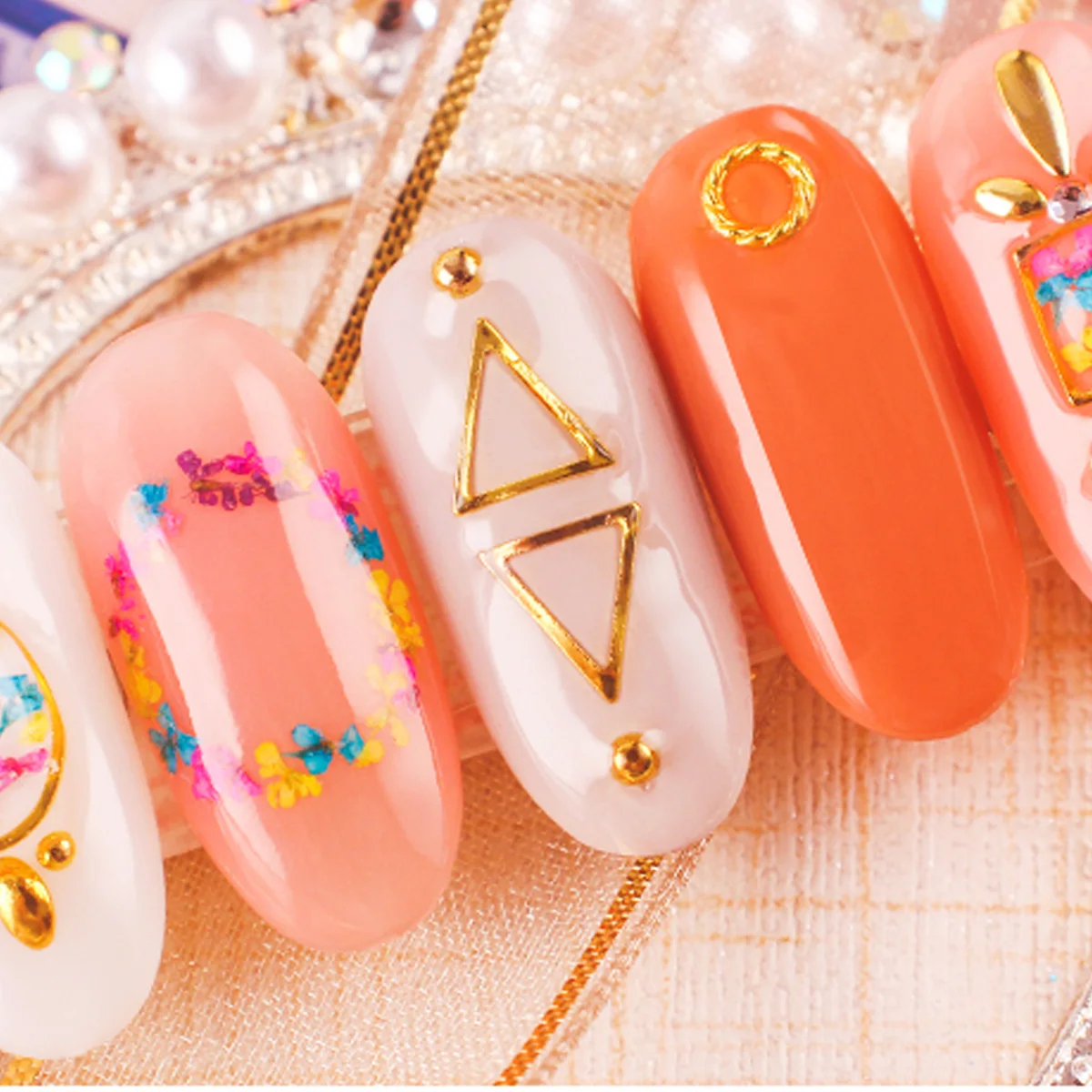 

1pc 12 Grids Alloy Patch Nail Decor Art Rivets Different Sizes Shapes for DIY Home Salon Use Nail Stickers Metal Studs Design