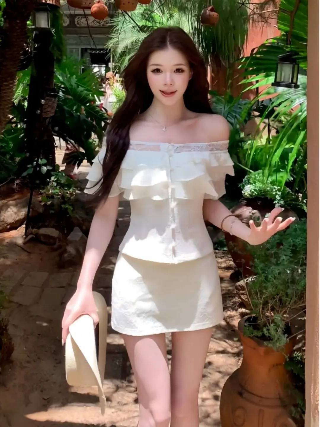 

Retro One Shoulder Lace Crop Top And Half Skirt Set Slimming Two Piece Suit for Summer Vacation Casual Fashion Ensemble