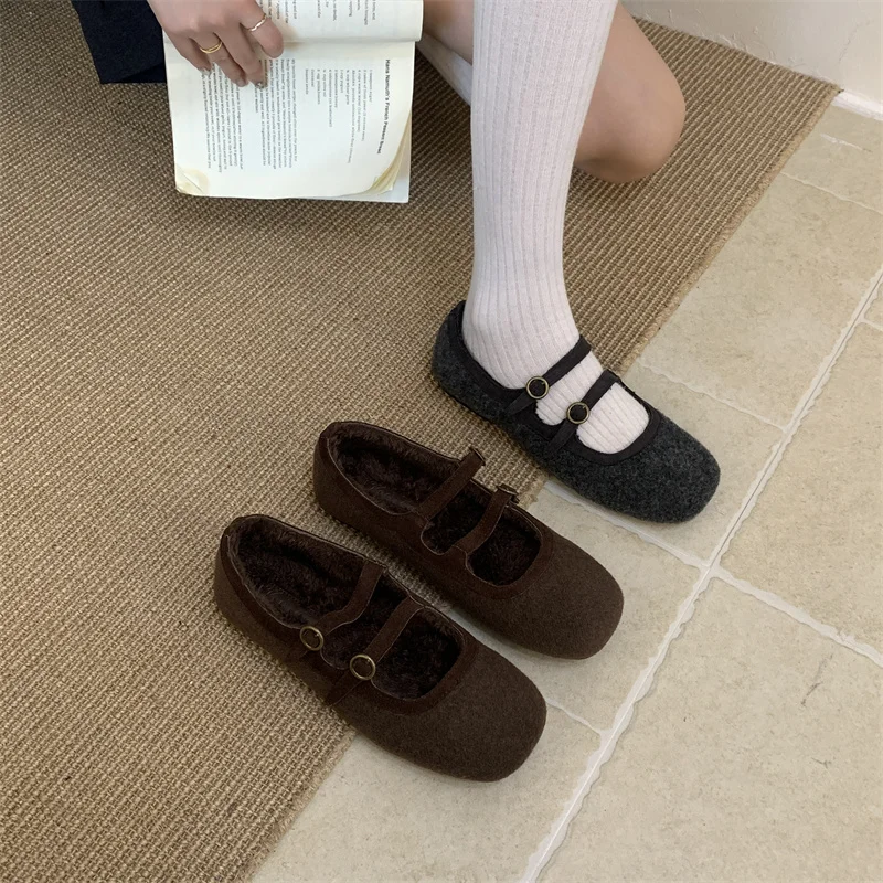 カジュアル女性靴バレエフラットローファー毛皮女性靴冬の新しいバレリーナスリッポンドレスメリージェーンズ靴女性フラットローファー