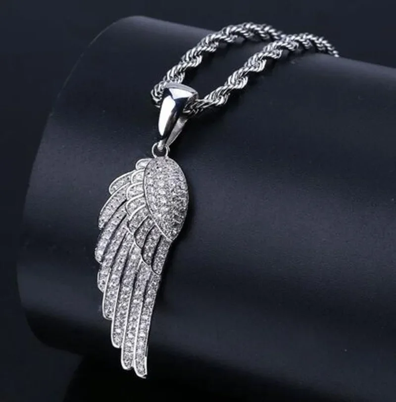 Hip Hop Ice Out Angel Wings Money Bag Pendant Necklace Suitable for Men\\\\'s Fashion Personalized Rock Rap Jewelry Gift