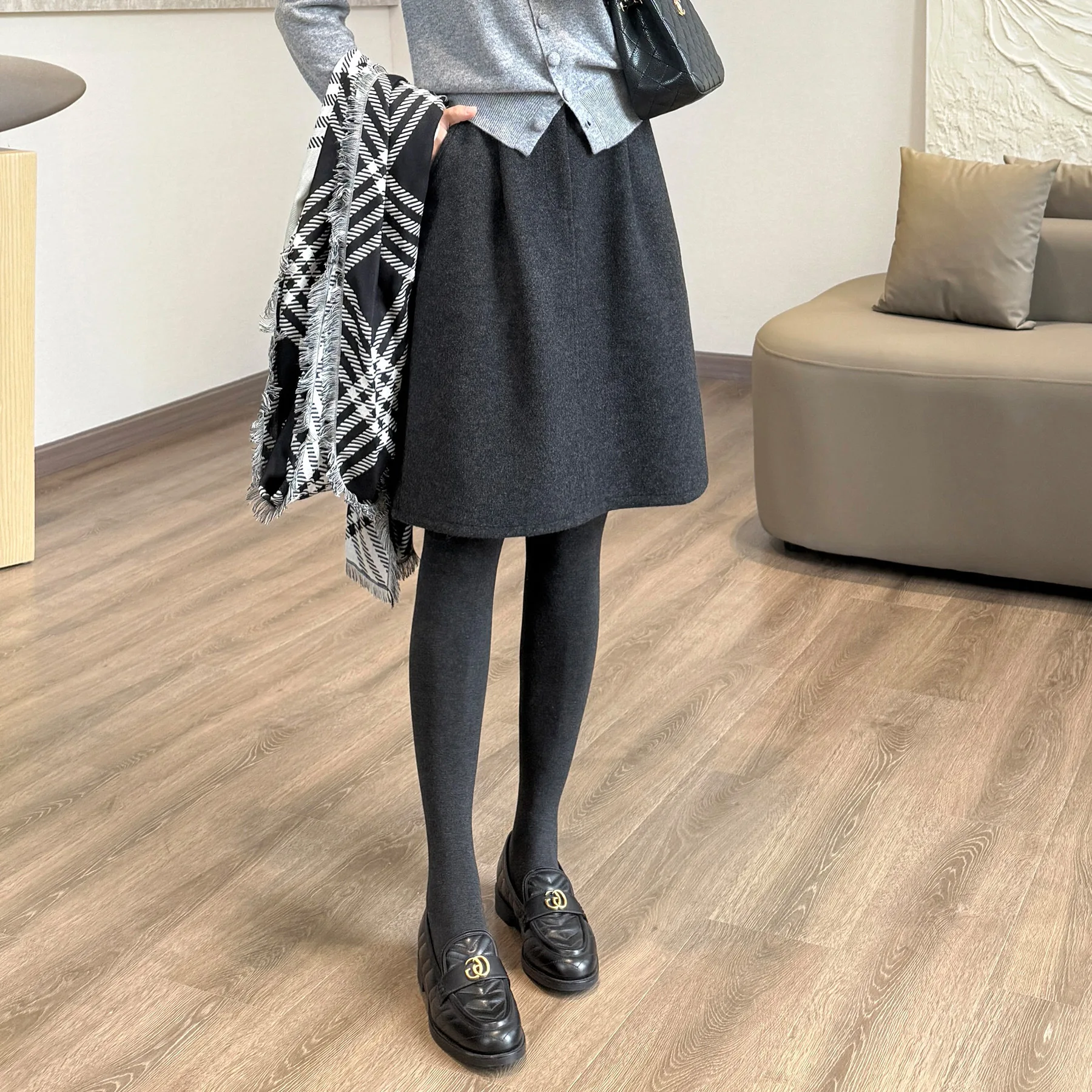

Flower Bud Wool Skirt Women's Simple Commuting Skirt Short Autumn and Winter Woolen Skirt for Small People