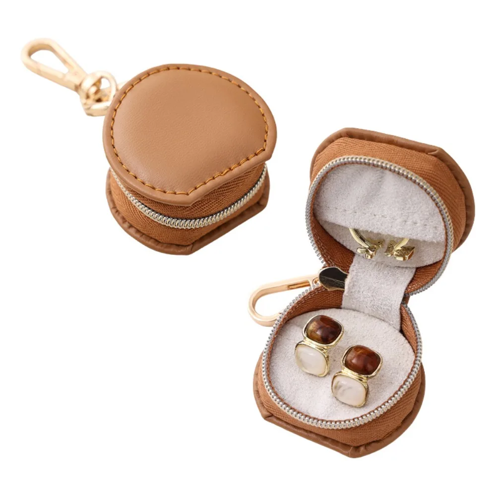 

Mini Jewelry Box Keychain Semi-circular Jewelry Display Portable Ring Box Storage Case Earring Organizer Travel Bag Pendant