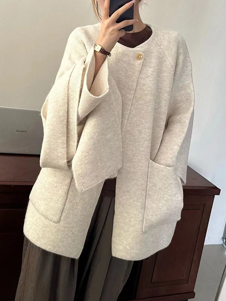 LANMREM Winter Knitted Sweater Coat Women Round Neck With Scarf Pockets Single Button Solid Color Clothing 2023 New 2AA3835