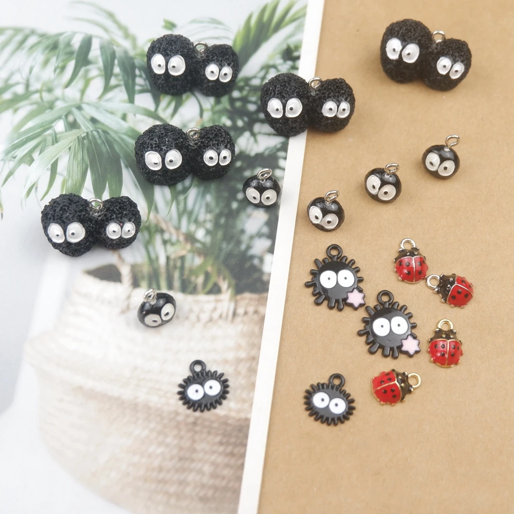 Cute Cartoon Ladybug Charms Resin Flat Back Cabochon Bracelets Necklace Earrings Making Accessories DIY Jewelry Pendants