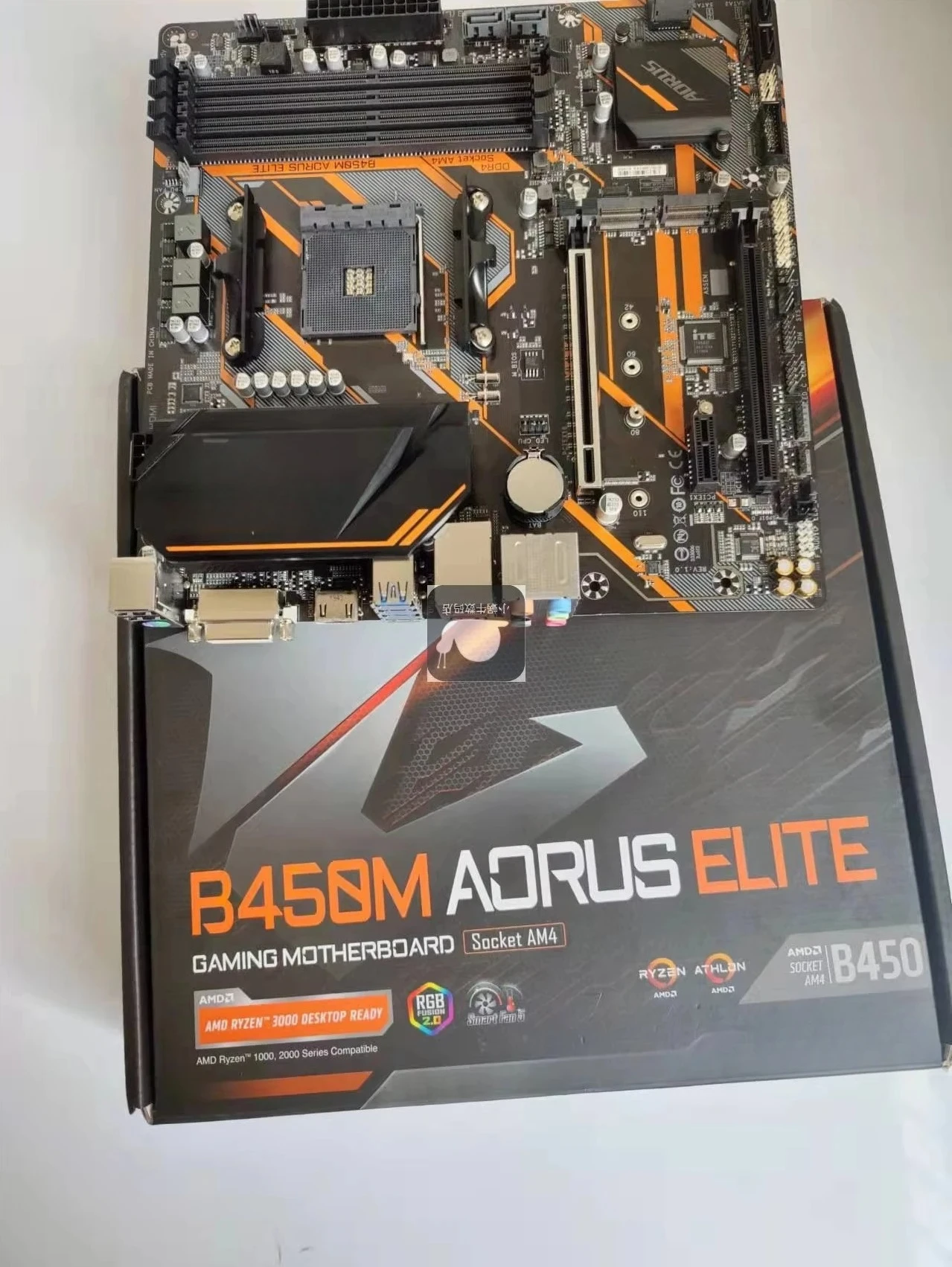 

Для настольной основной платы Gigbyte B450M-AORUS ELITE AMD B450